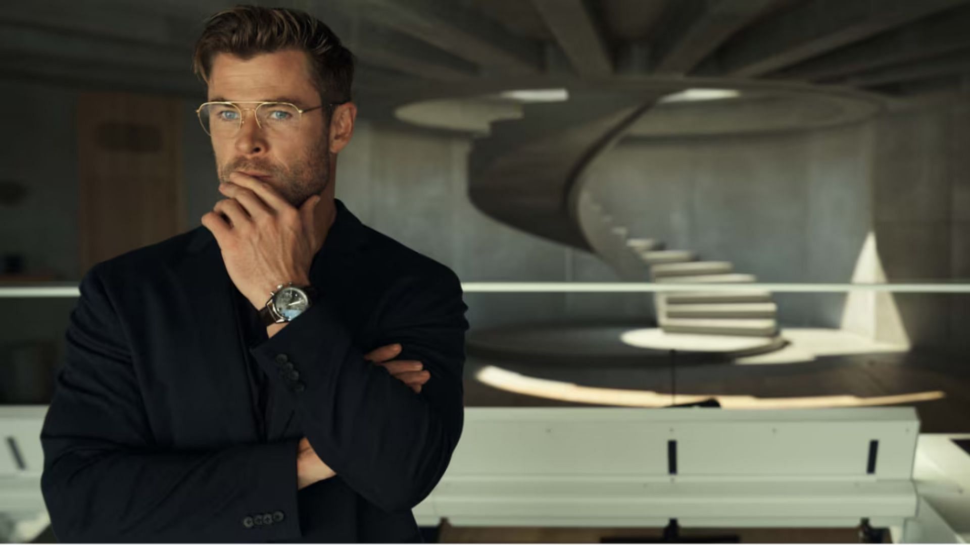 A still from Spiderhead (Image via Netflix)
